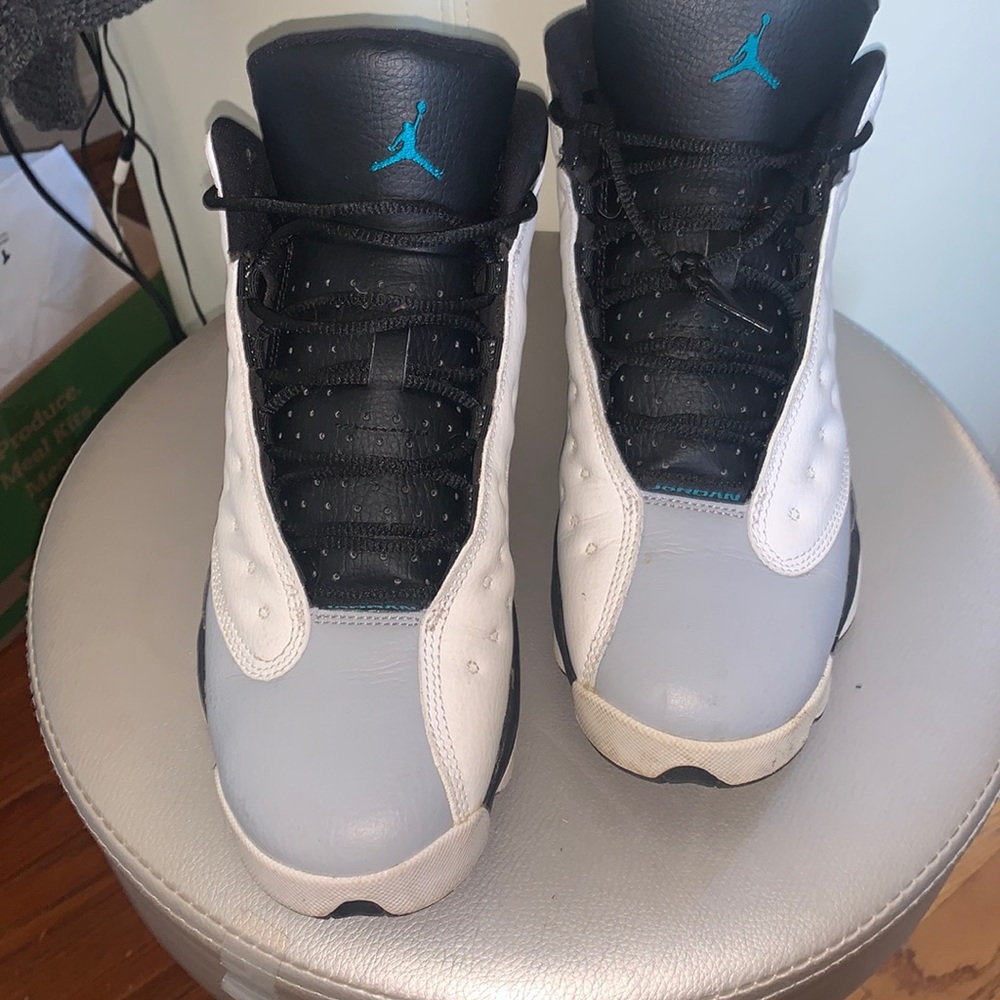 AIR JORDAN RETRO 13 GS ‘BARONS’ SIZE 7y FITS WOMEN 8.5 MENS 6.5